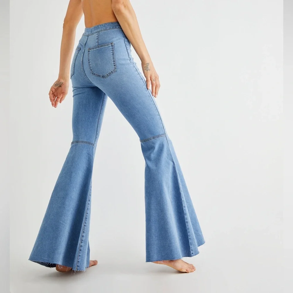 Free People Float On Flare High Rise Blue Jeans 25R Bell Bottoms Retro Bohemian